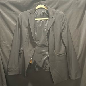 Ann Taylor 8P blazer in black